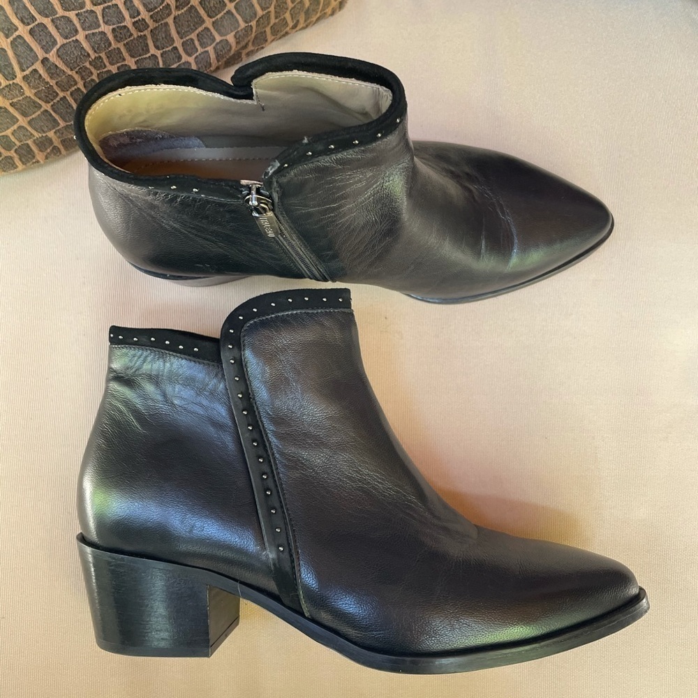 ITALEAU Miralda‎ Waterproof Leather Stud Bootie 11